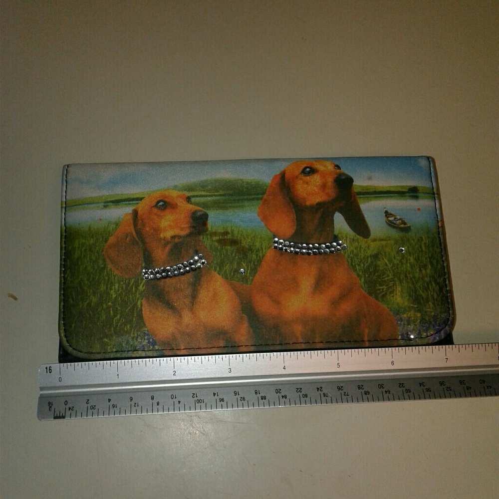 2/$20 Daschund wiener dog wallet - Picture 4 of 4